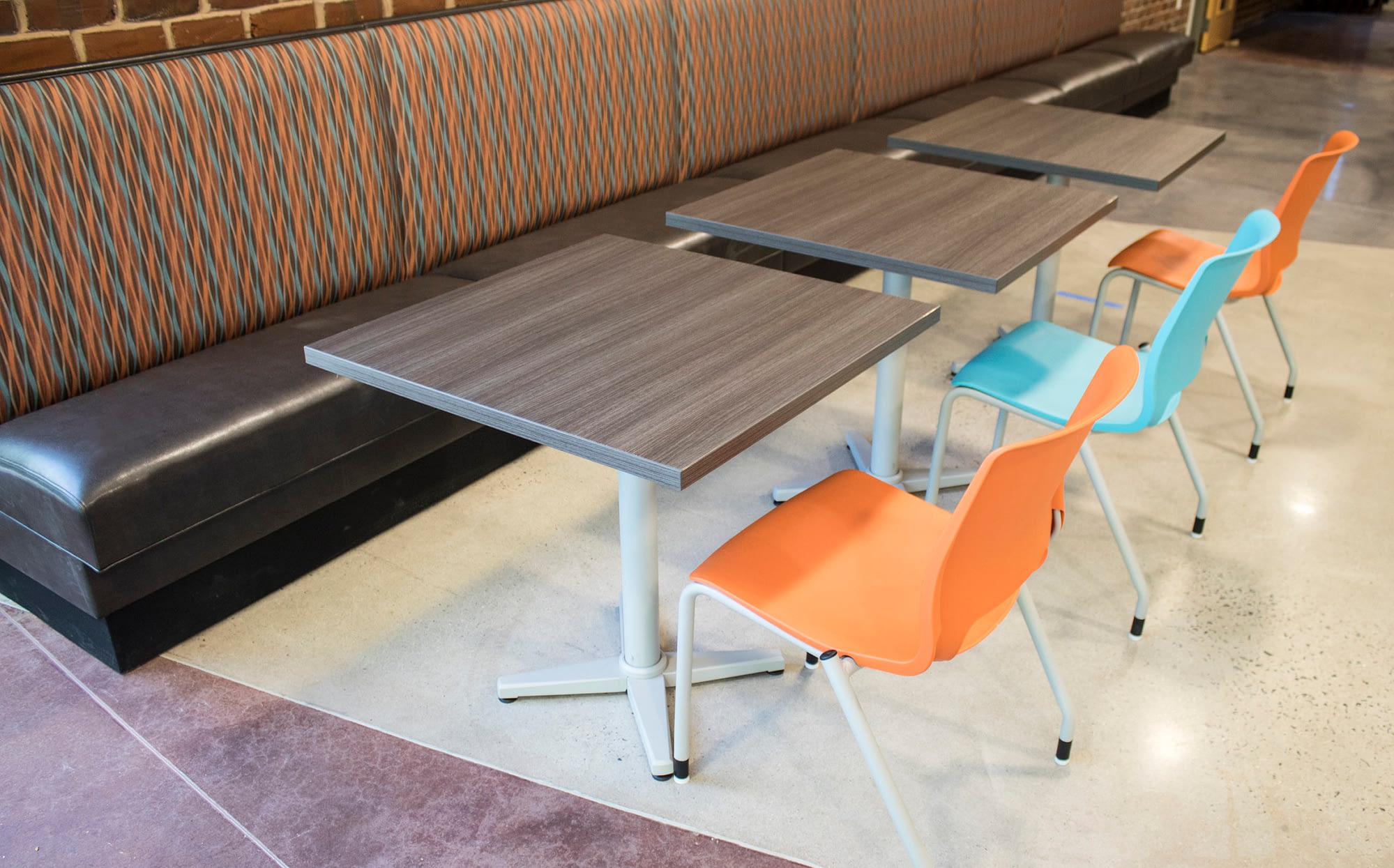 Employee Breakroom Tables and Chairs